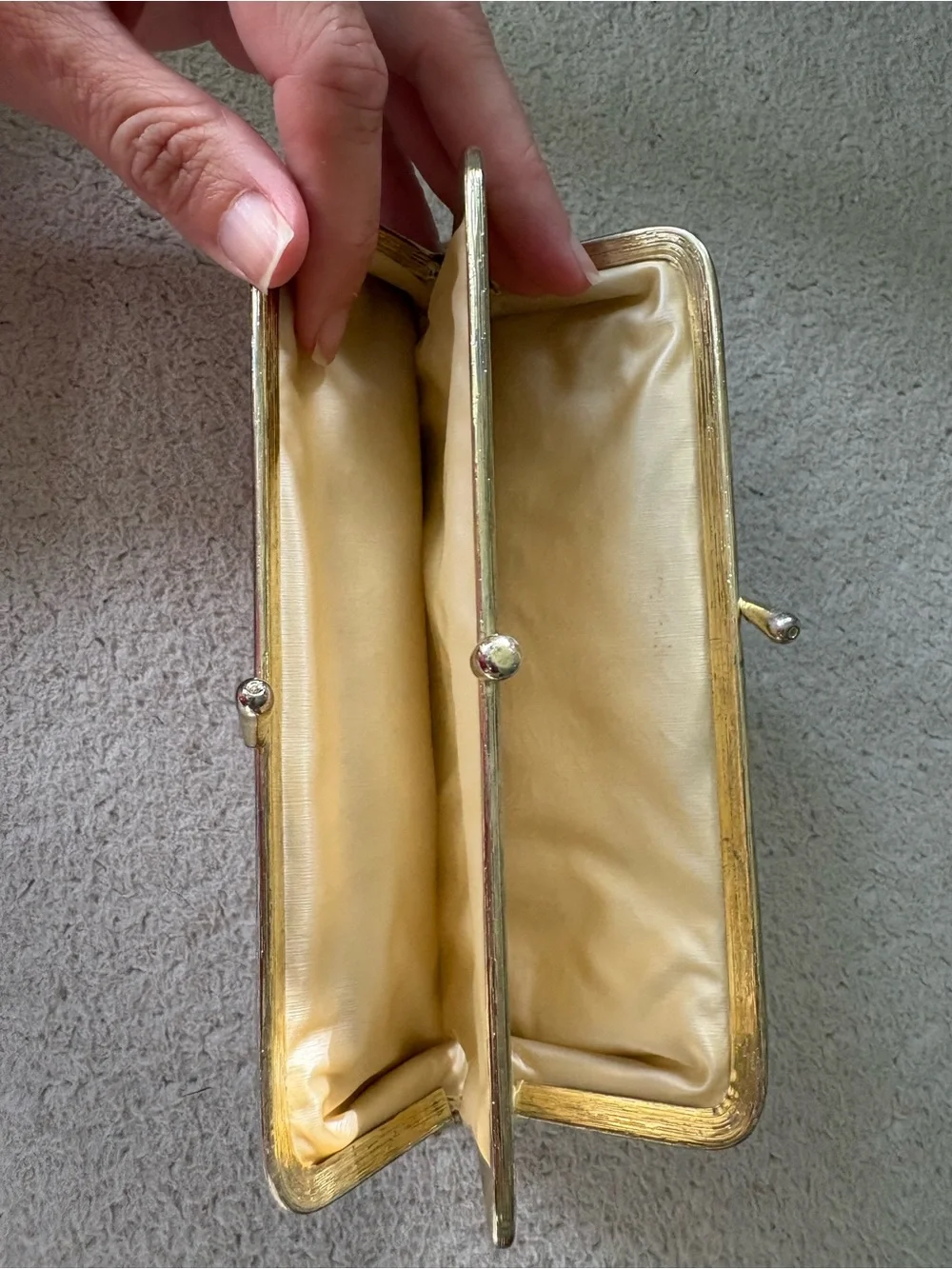 Vintage Neiman Marcus Beige & Cream Diamond Jacquard Cosmetic Clutch